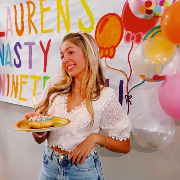 llaurenhook